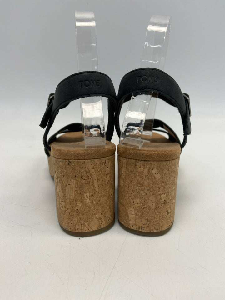 Toms  Size 8 Black Sandals