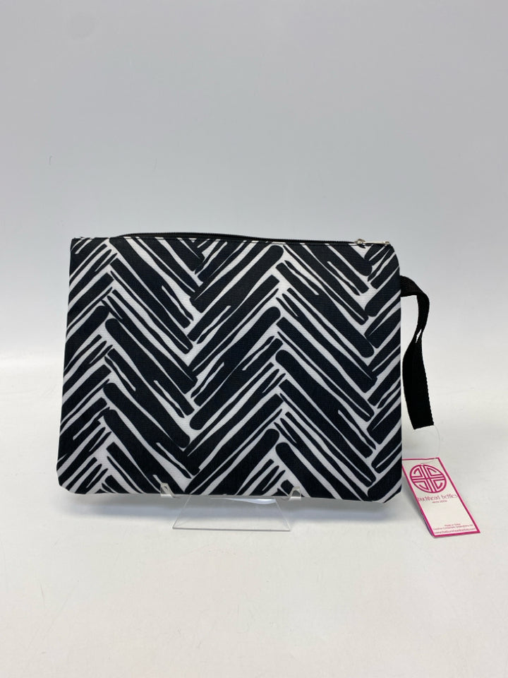 NWT Buckhead Betties Black Flamingos Misc. Accessory