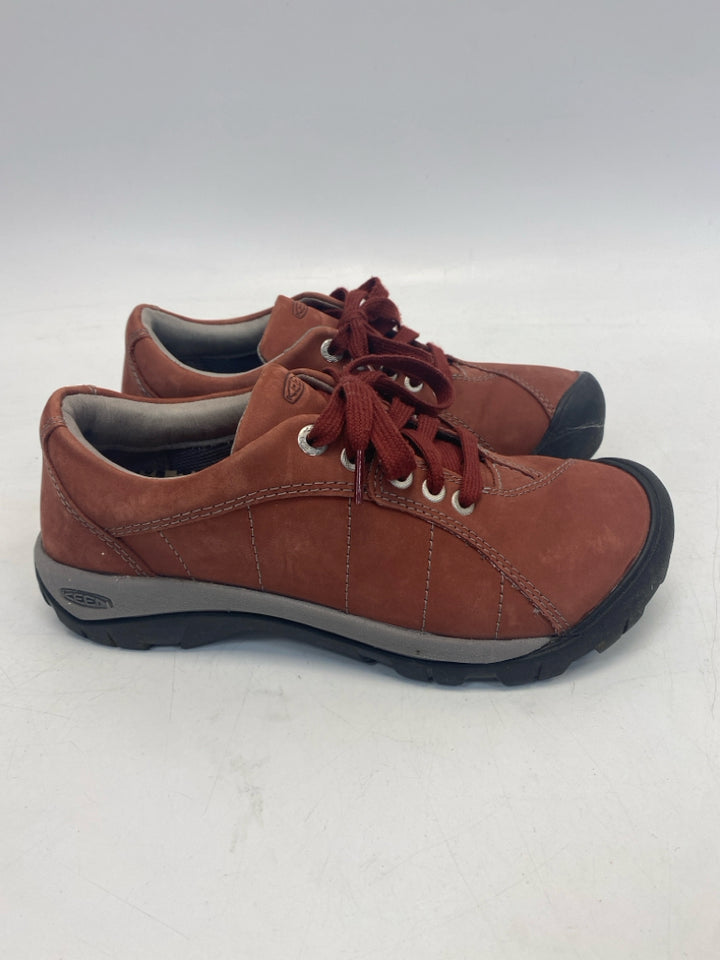Keen US Shoe Size 8 Dark Coral Lace-up Sneakers