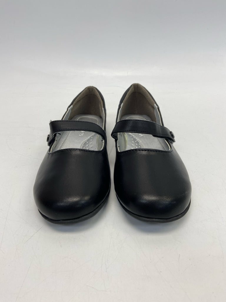 Nautica SIZE 3 Black Girl&
