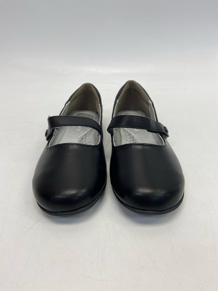 Nautica SIZE 3 Black Girl&