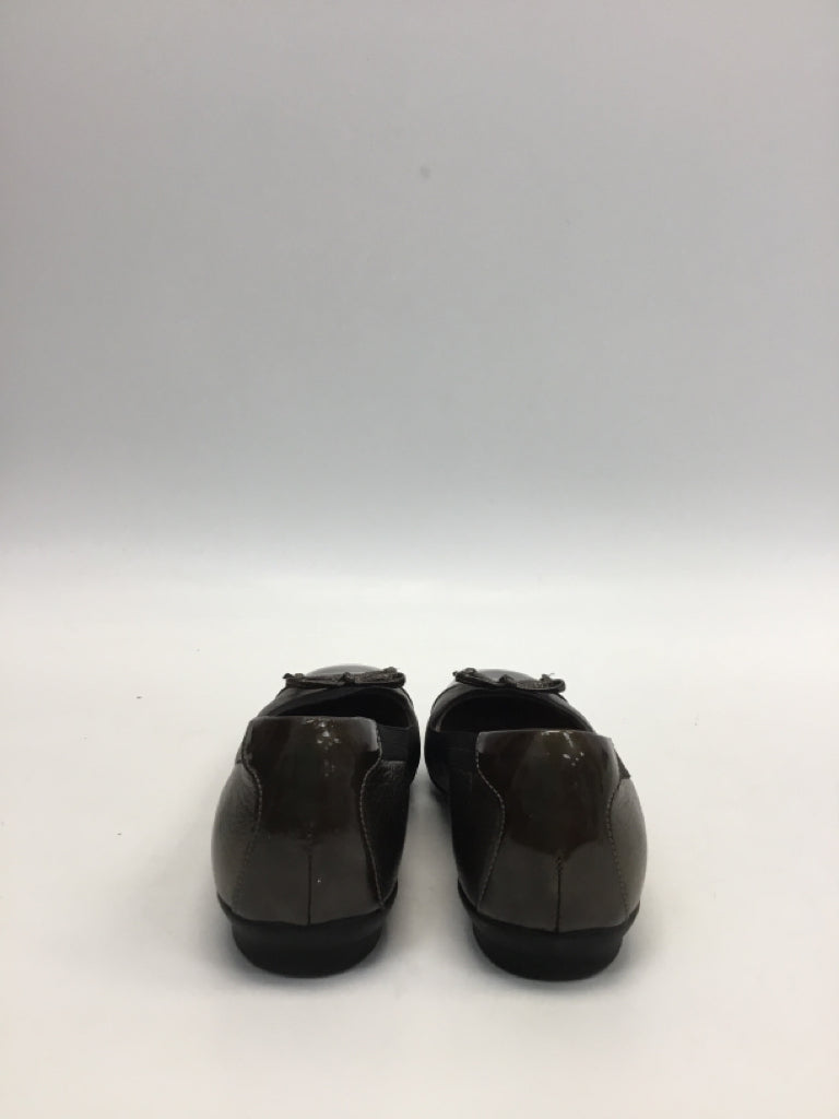 Clarks US Shoe Size 7N Bronze Flats