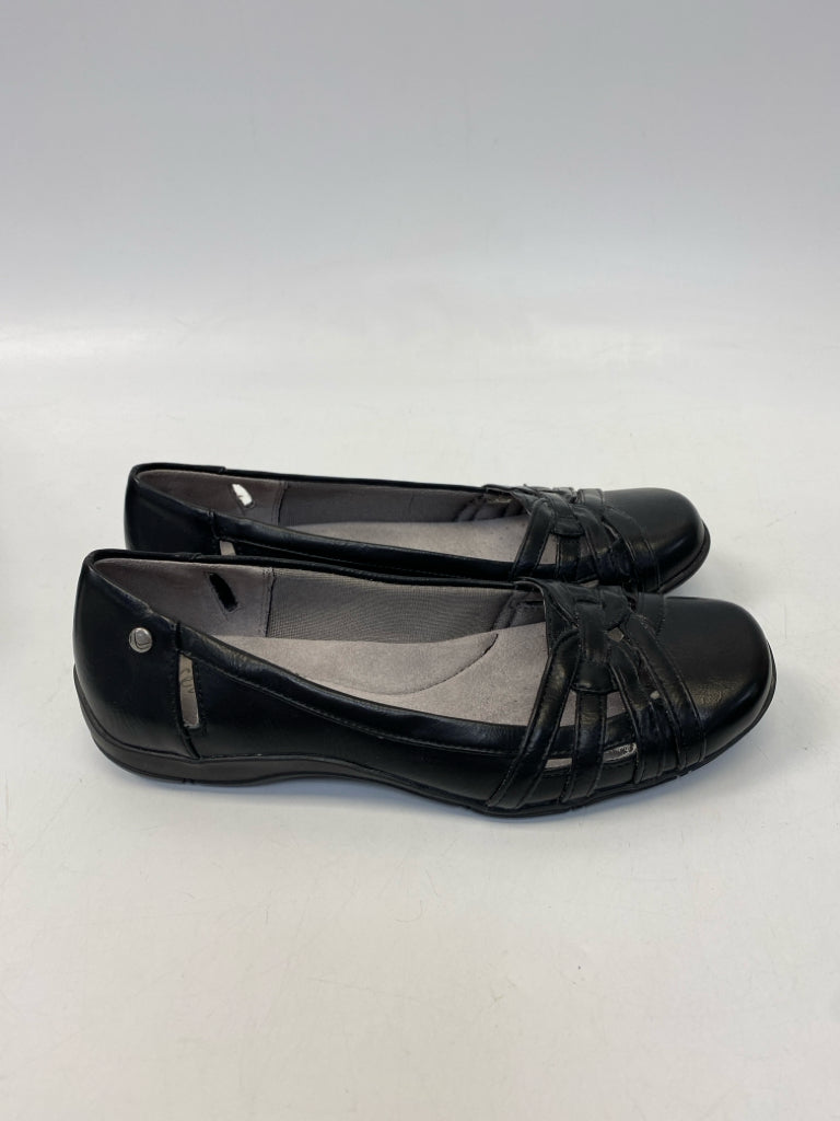 Life Stride  Size 7 Black Flats