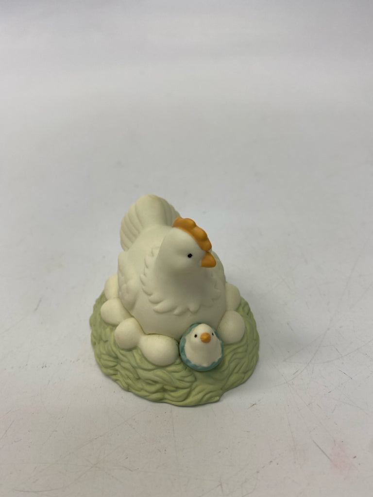 Dept. 56 Snowbabies Collectible Animal 2011 Hen