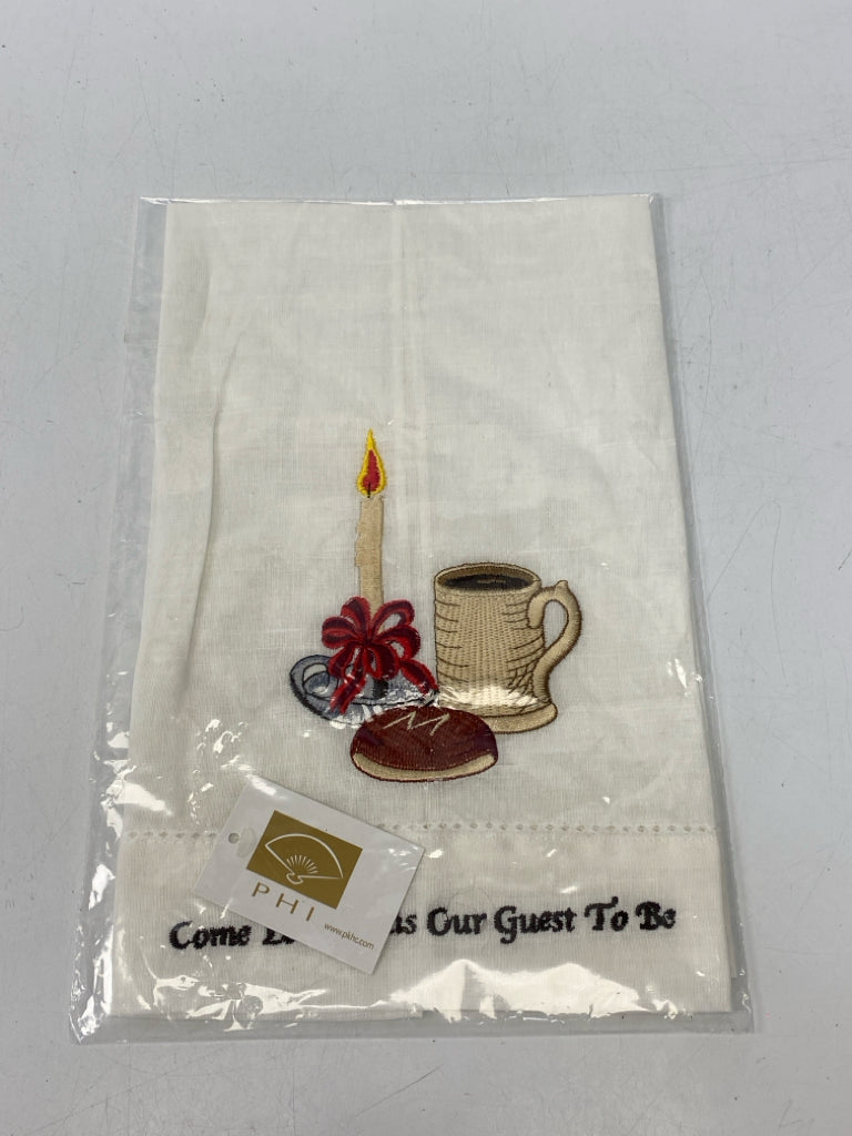 NEW/PKG White Red/Brown Christmas