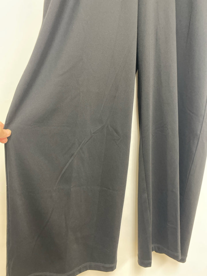 NWT Talbots Size M Black Pull-on Ladies Pants