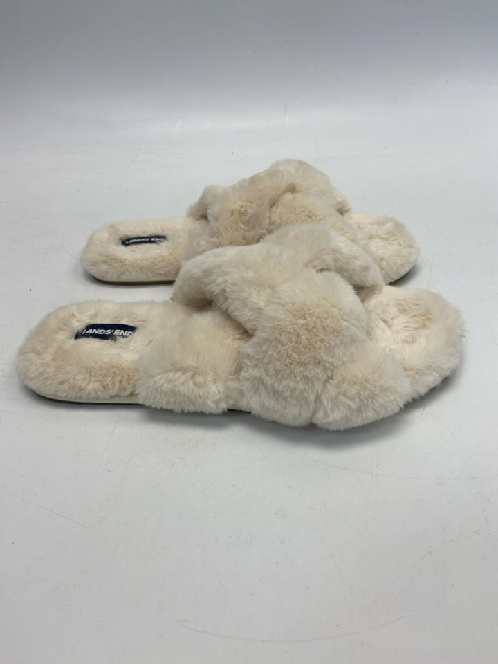 Lands End  Size 9 Cream Crisscross Slippers