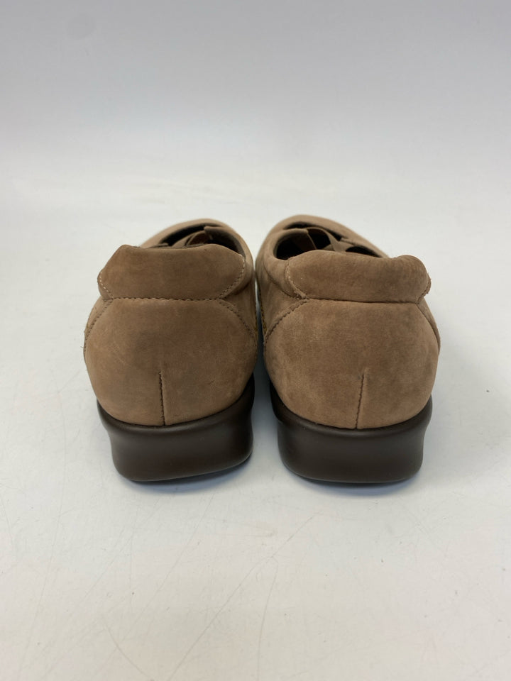 Sas  Size 7 Brown Flats