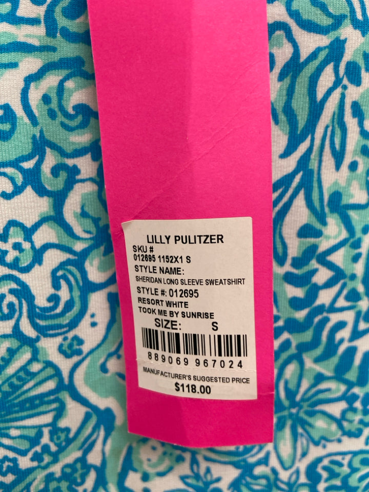 NWT LILLY PULITZER Size S Blue White Flowers Ladies Top