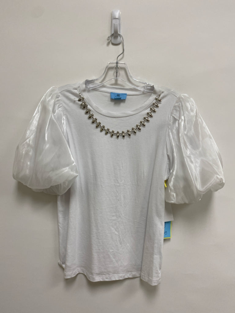 NWT CeCe Size M White Silver Accents Puff Sleeve Ladies Top