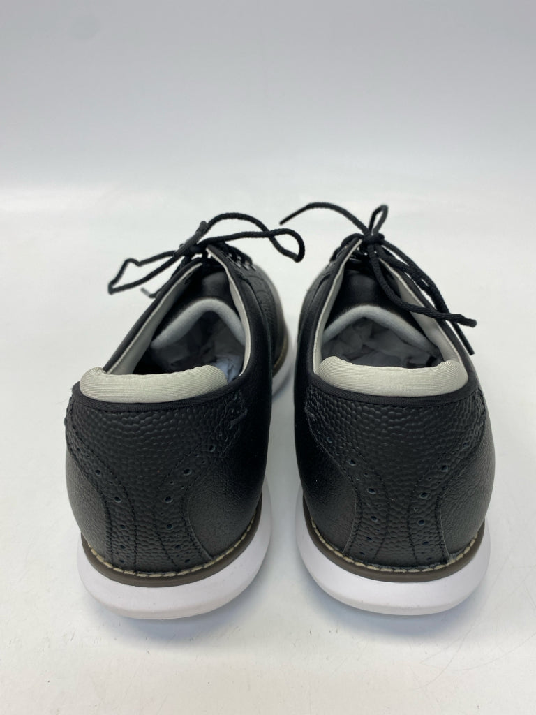 Size 9.5 Black Lace-up Flats