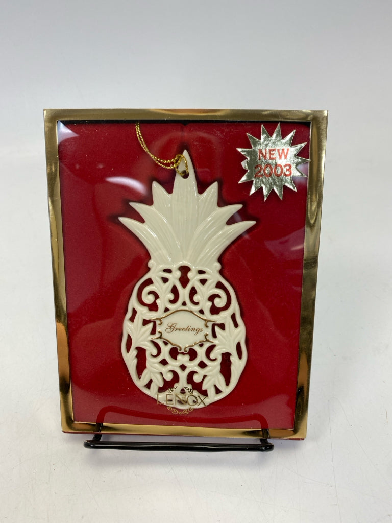 Lenox  Ornament Pineapple