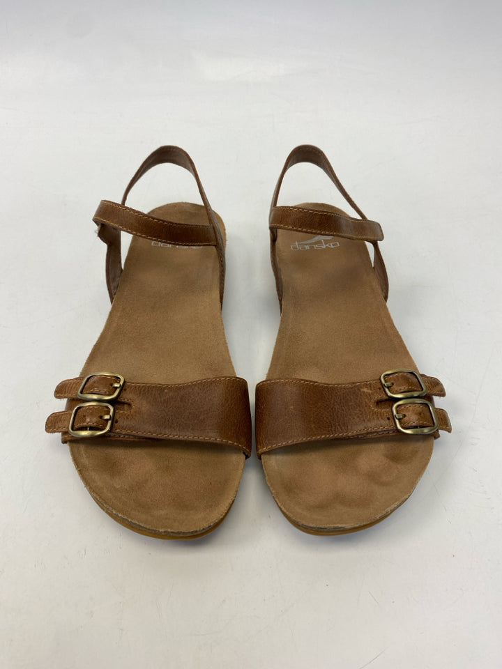 Dansko  Size 37 Brown Gold Buckle(s) Sandals