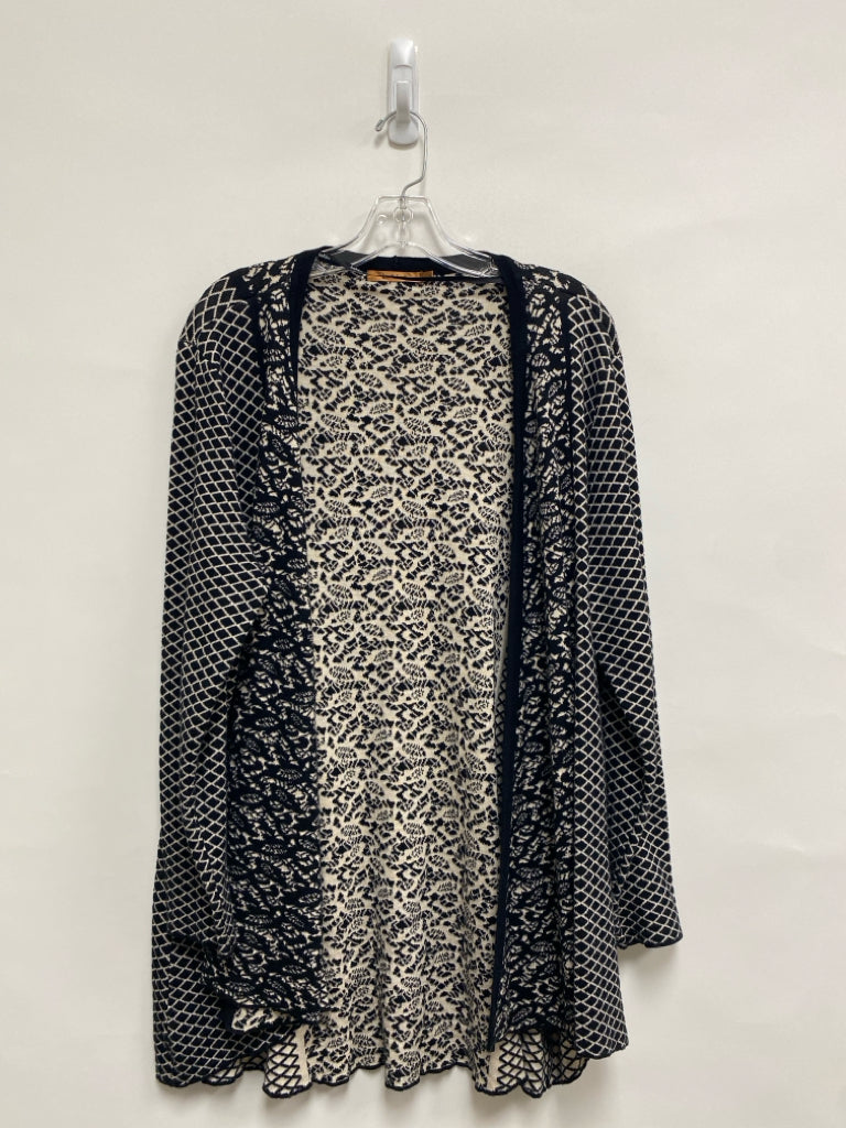 Belldini  SIZE  2X Black White Diamond Print Plus Size Sweater