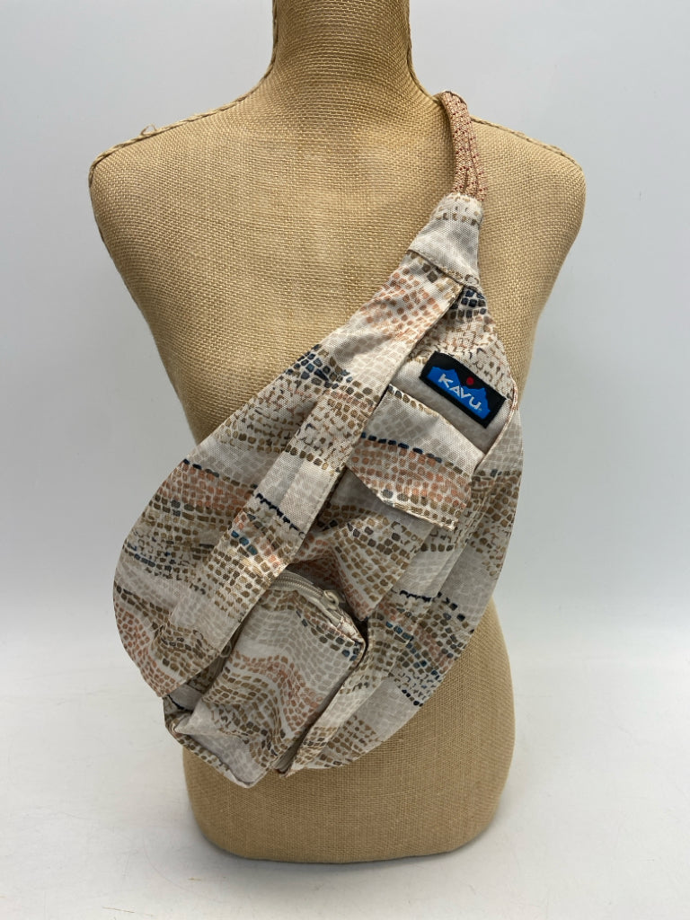 Kavu Tan Brown/Coral Mosaic Canvas Handbag