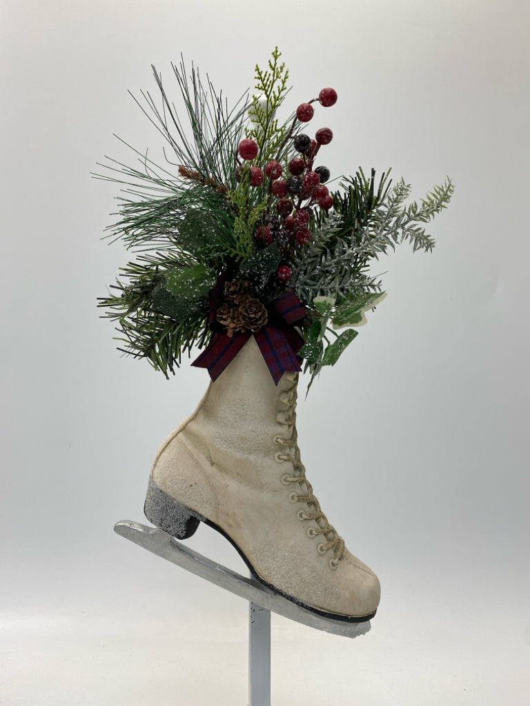 Cream Green Christmas