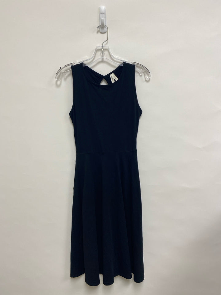 Size S Black Sleeveless Ladies Dress