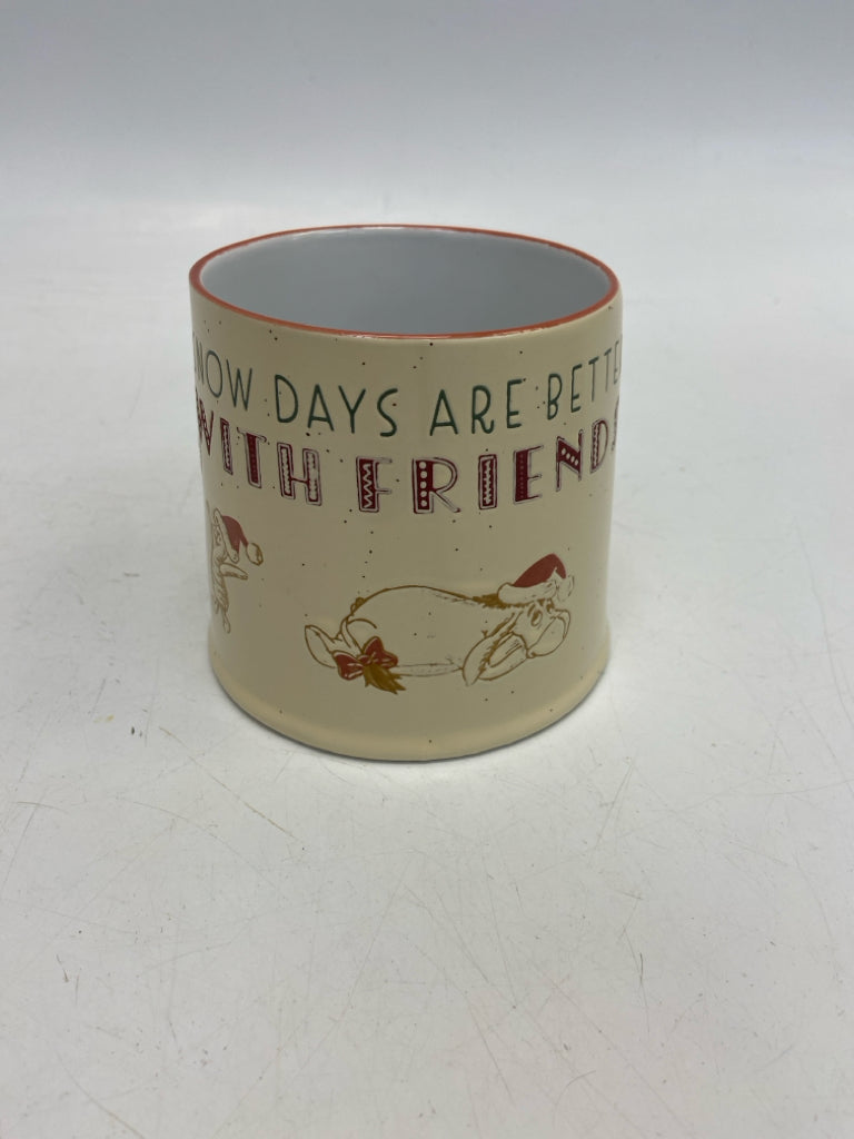 Disney Cream Pooh Winter