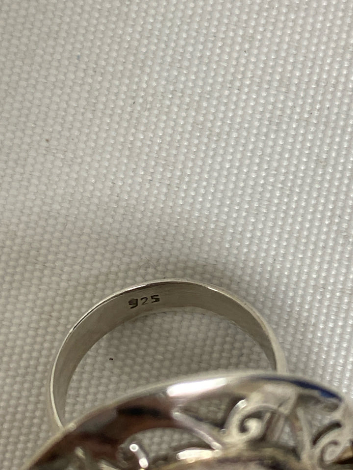 Magenta Silver Swirl Ring