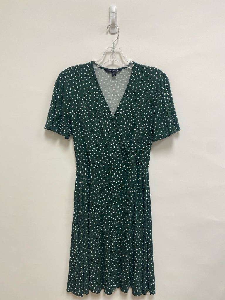 41 Hawthorn Size SP Green White Dots V Neck Petite Dress