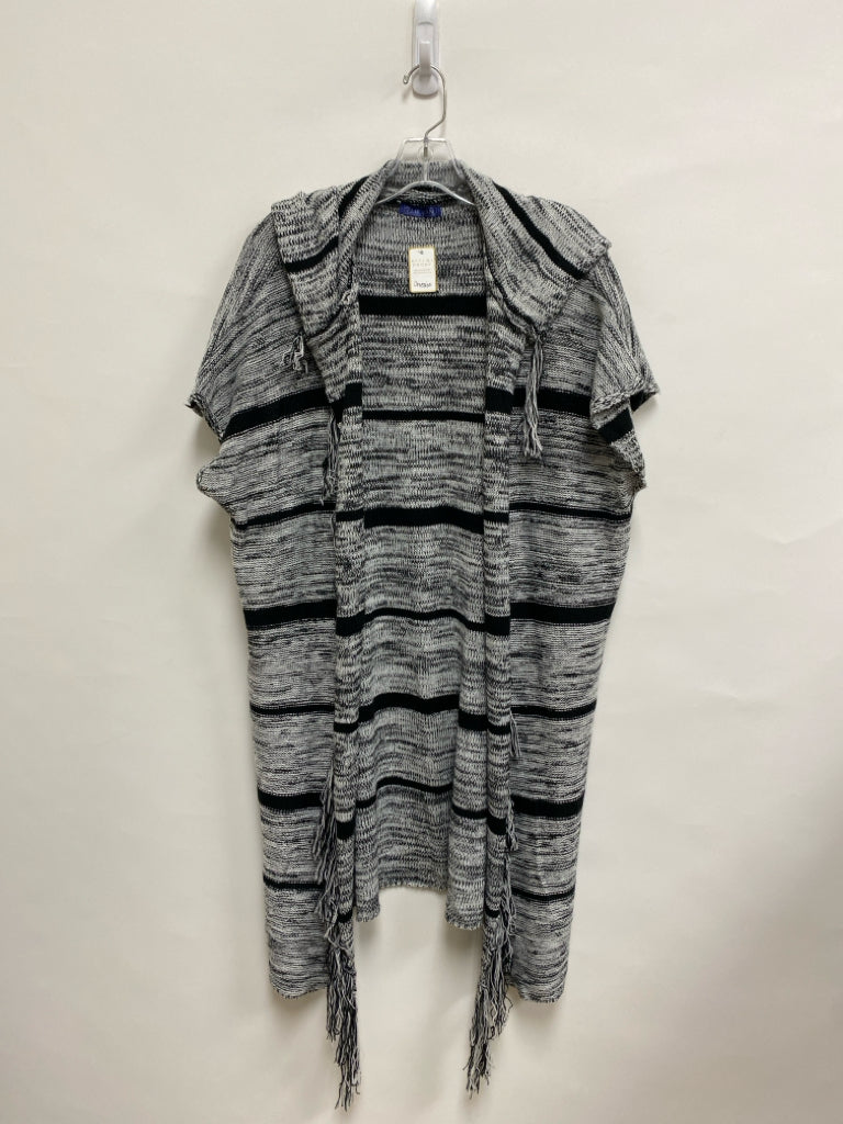 NWT Size OSFA Gray Black Fringe Drape Ladies Sweater