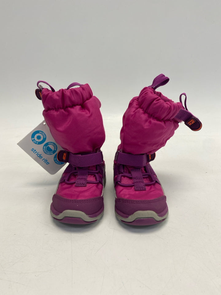 NWT Stride Rite SIZE 4 Fuchsia Purple Girl&