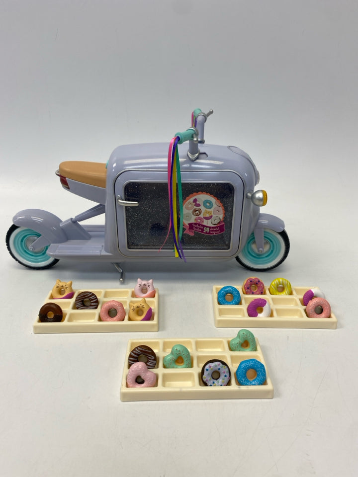 Glitter Girls Donut Scooter