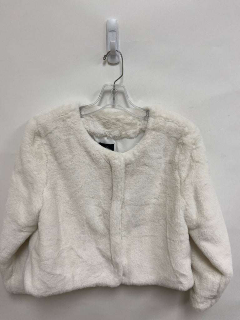 Papell Size M White Button Up Faux Fur Ladies Jacket