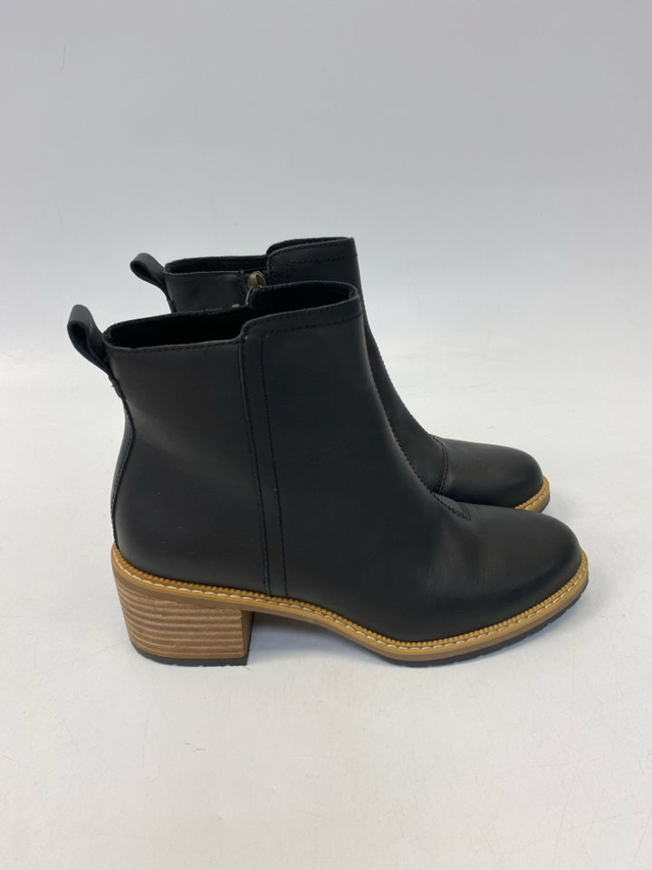 Toms US Shoe Size 7 Black Side Zipper Boots