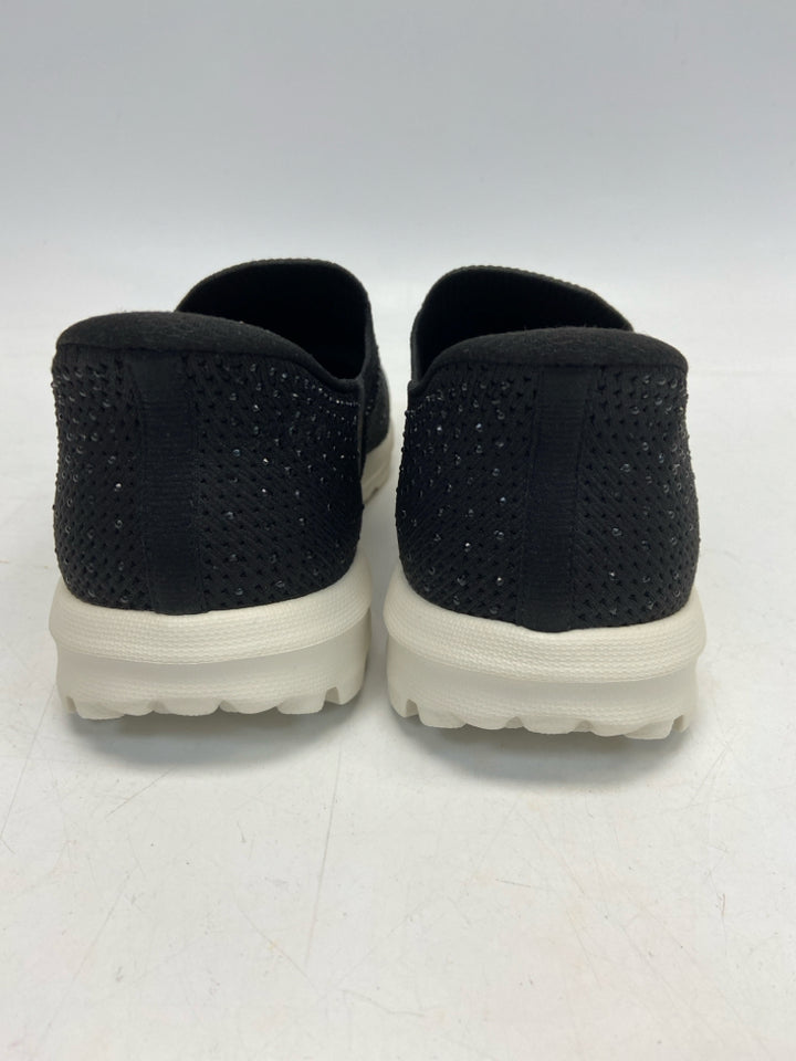 Skechers  Size 9.5 Black Beaded Sneakers