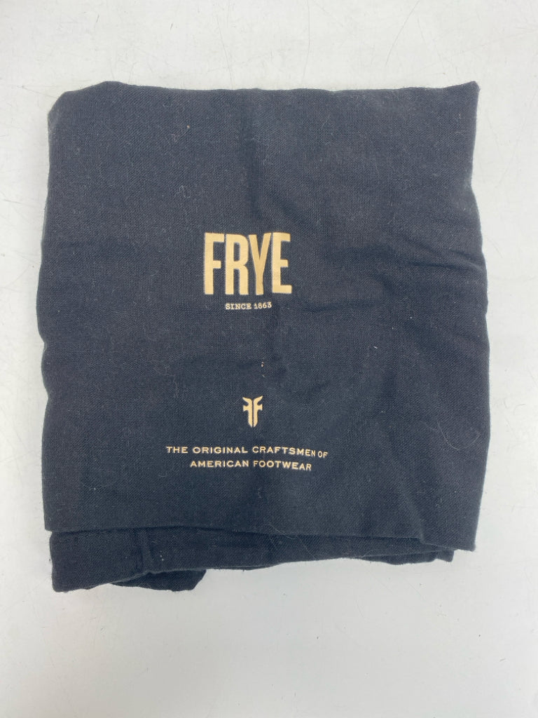 Frye Campus Small Rivet Crossbody w/Dust Bag