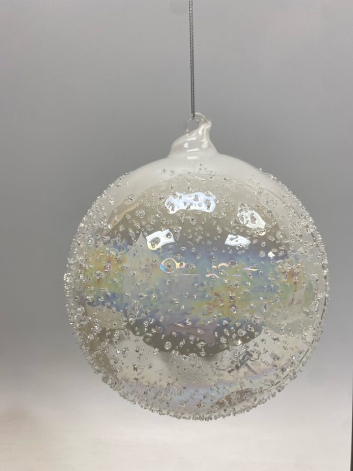 White Texture Glass Ornaments
