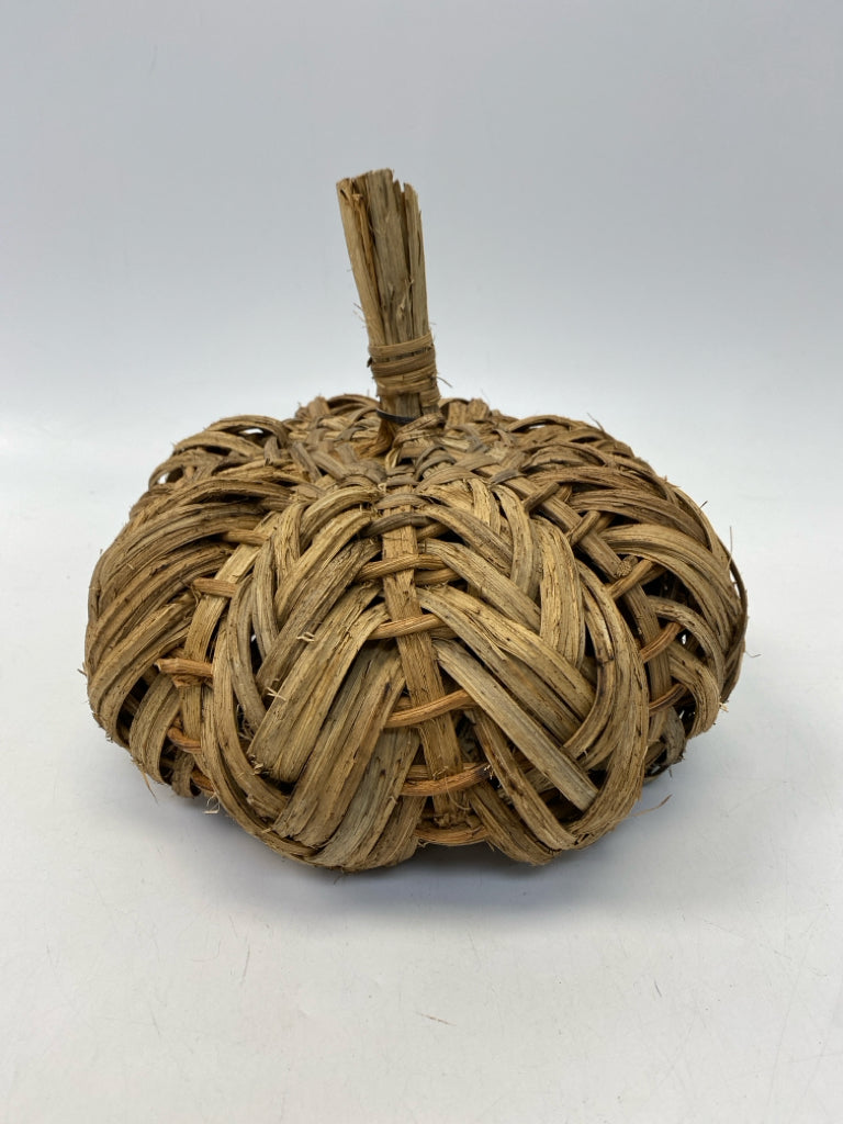 Brown Woven Fall