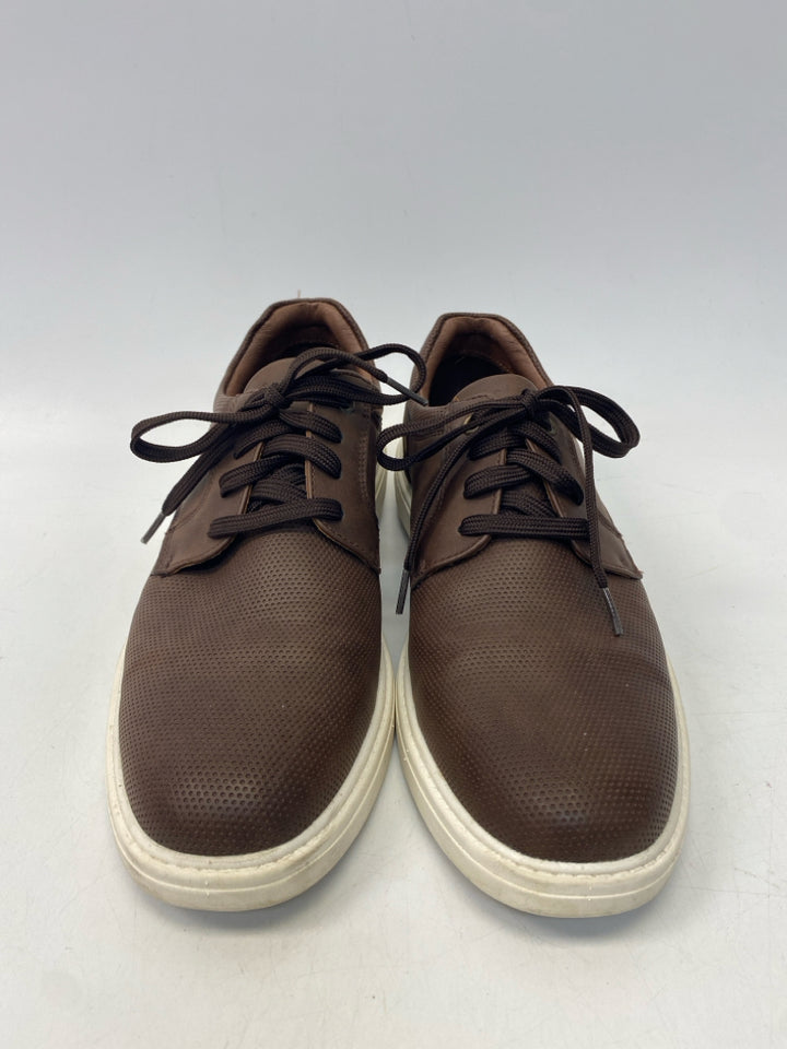 Size 10 Brown Lace-Up Men&