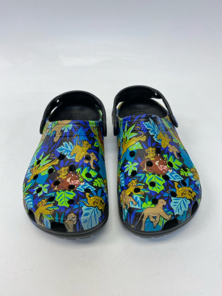 NWOT Crocs Size 6.5 Black Blue/Multi Men&