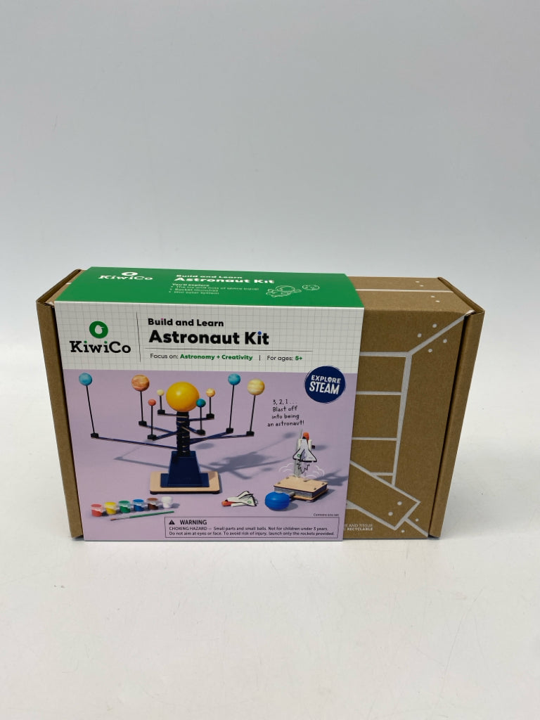 NEW/BOX Model Kit