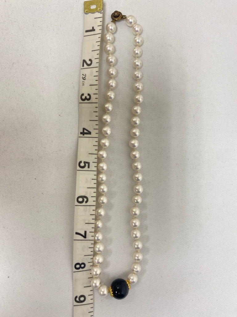 Pearl Gold/Black Necklace