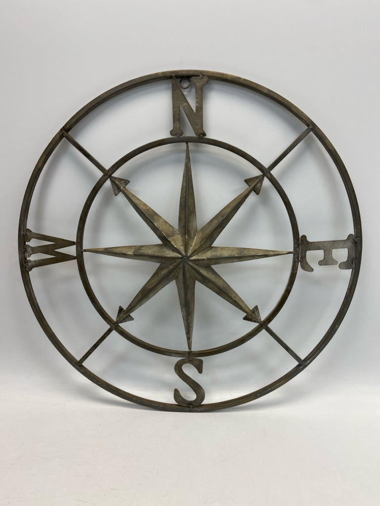 Silver/Gray Distressed Metal Wall Hanging
