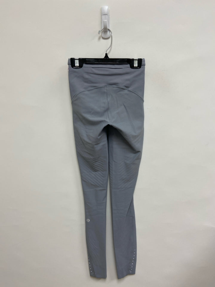 Lululemon Size 2 Gray Athletic Leggings