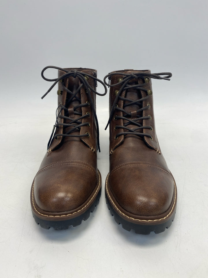NWT Sonoma Size 11.5 Brown Lace-Up Men&