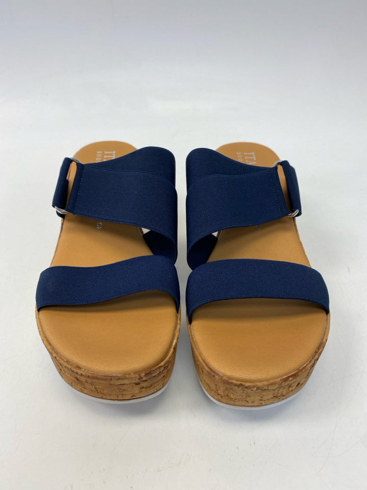 ItalianShoemaker  Size 6 Navy Sandals