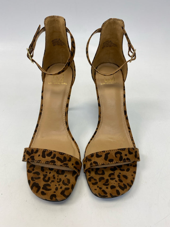Size 9 Brown Black Animal Print Sandals