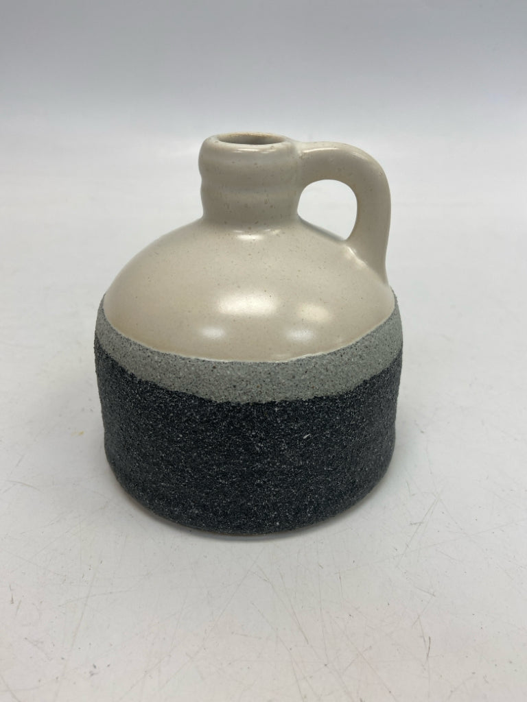 Cream Gray Vase