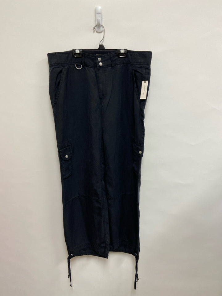 NWT Anthropologie Size 14 Black Cargo Ladies Pants