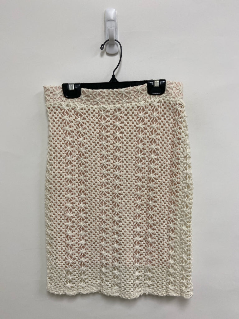 Free People Size 2 Pink Cream Overlay Crochet Ladies Skirt