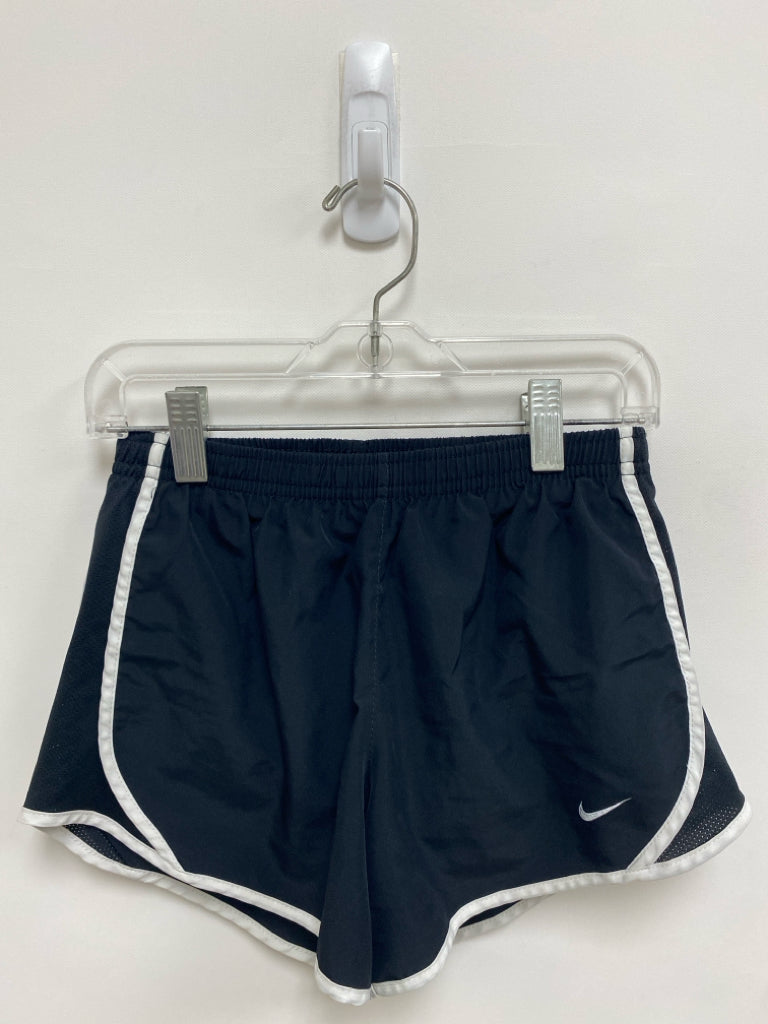 Nike SIZE M Black White Trimmed Girl&