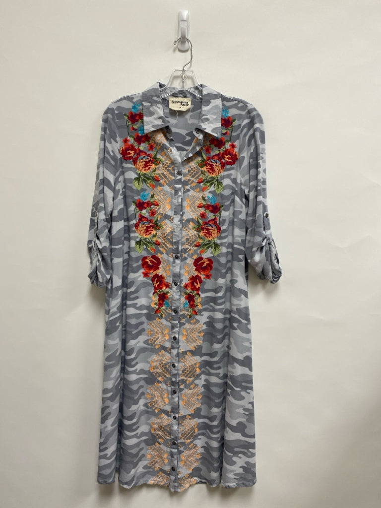 Savanna Jane Size M Gray Multi Color Camouflage Maxi Ladies Dress
