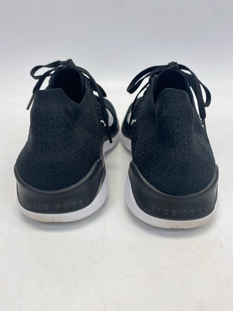 Nike US Size 9 Black Lace-up Sneakers