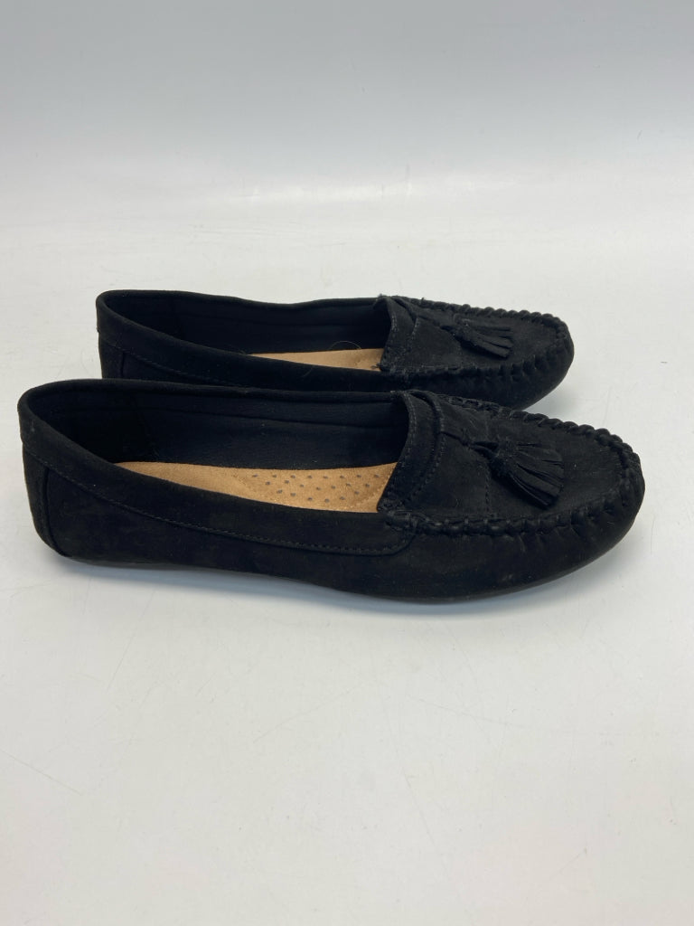 Size 8.5 Black Tassel(es) Flats