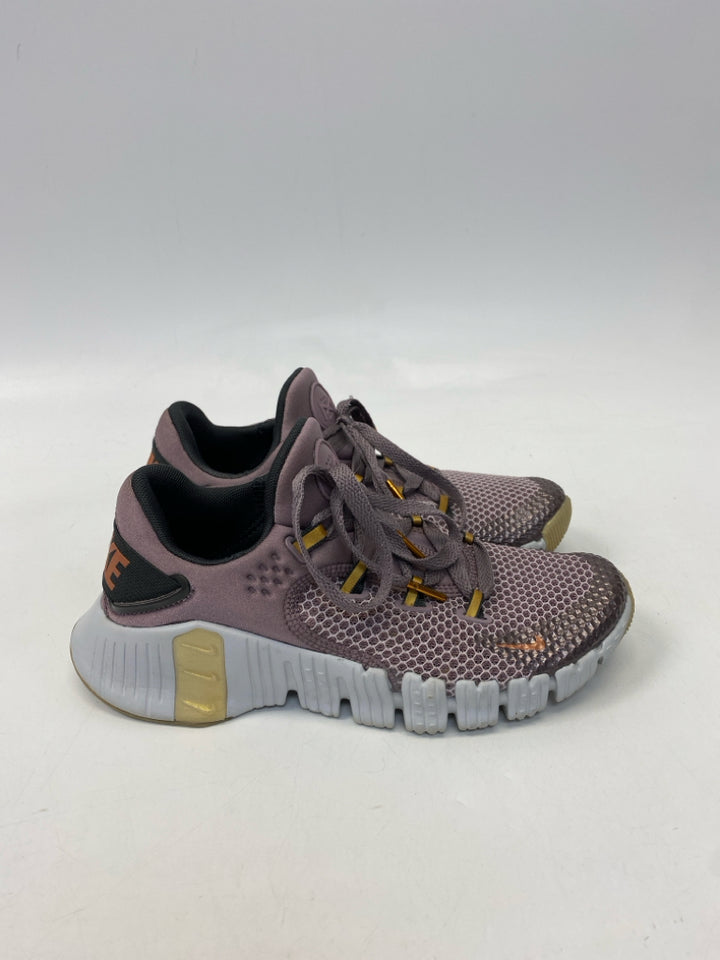 Nike  Size 7 Purple Gold Lace-up Sneakers